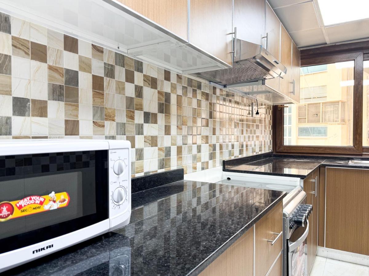 Ras Star Residence - Home Stay Dubai Exteriör bild